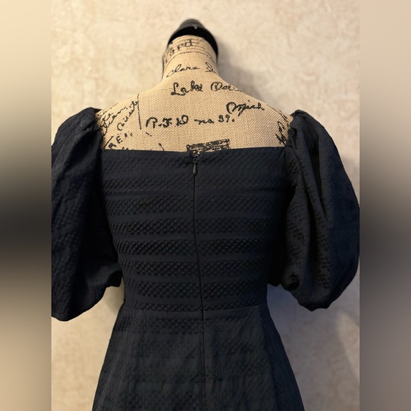 & Other Stories Black Puff Sleeve Midi Dress - Picture 7 of 10